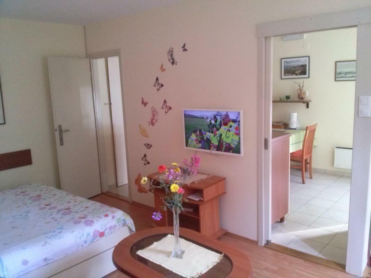 Apartment Popona Zára Kültér fotó